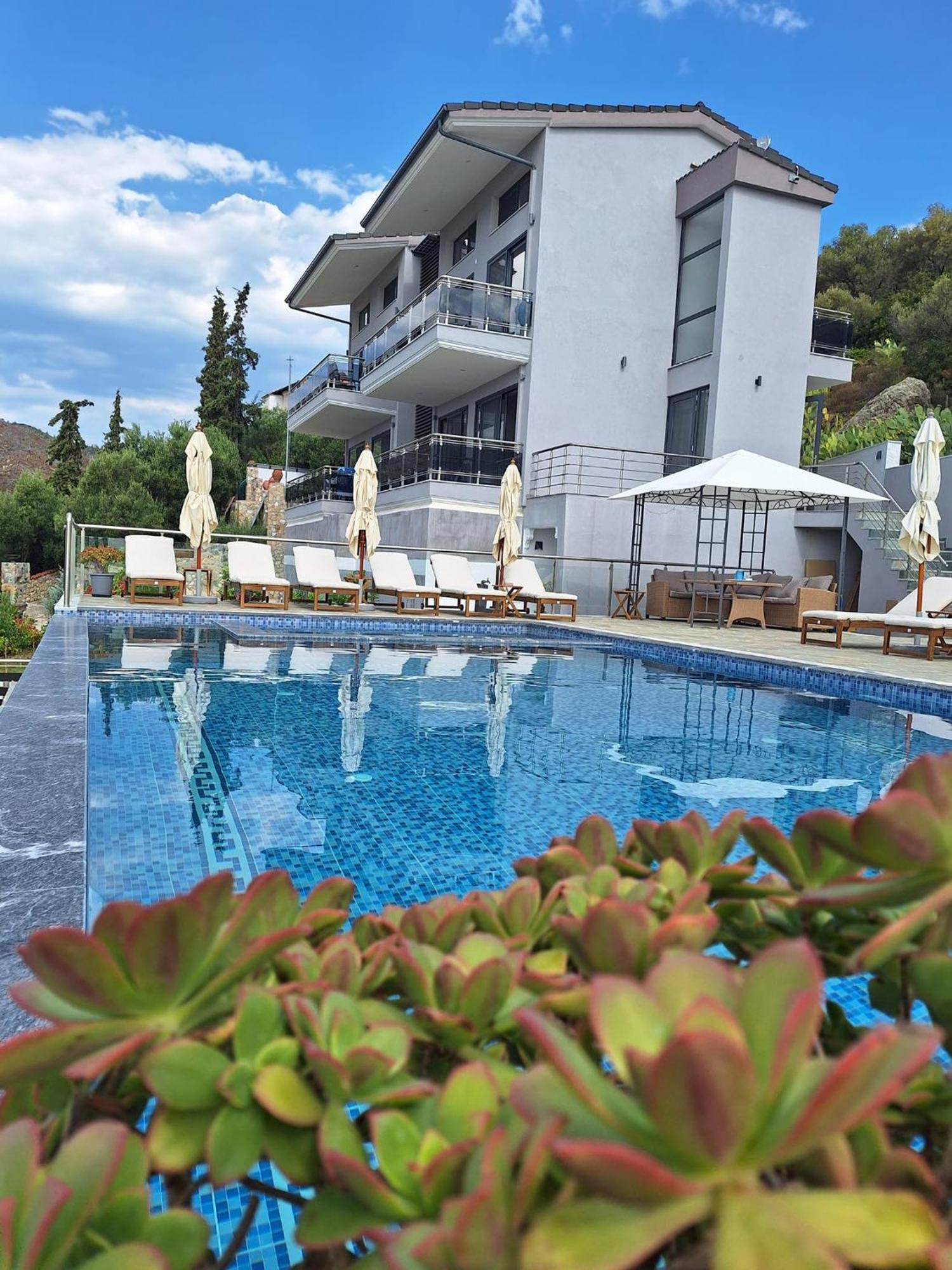 Sarti Thea Hotel Exterior foto