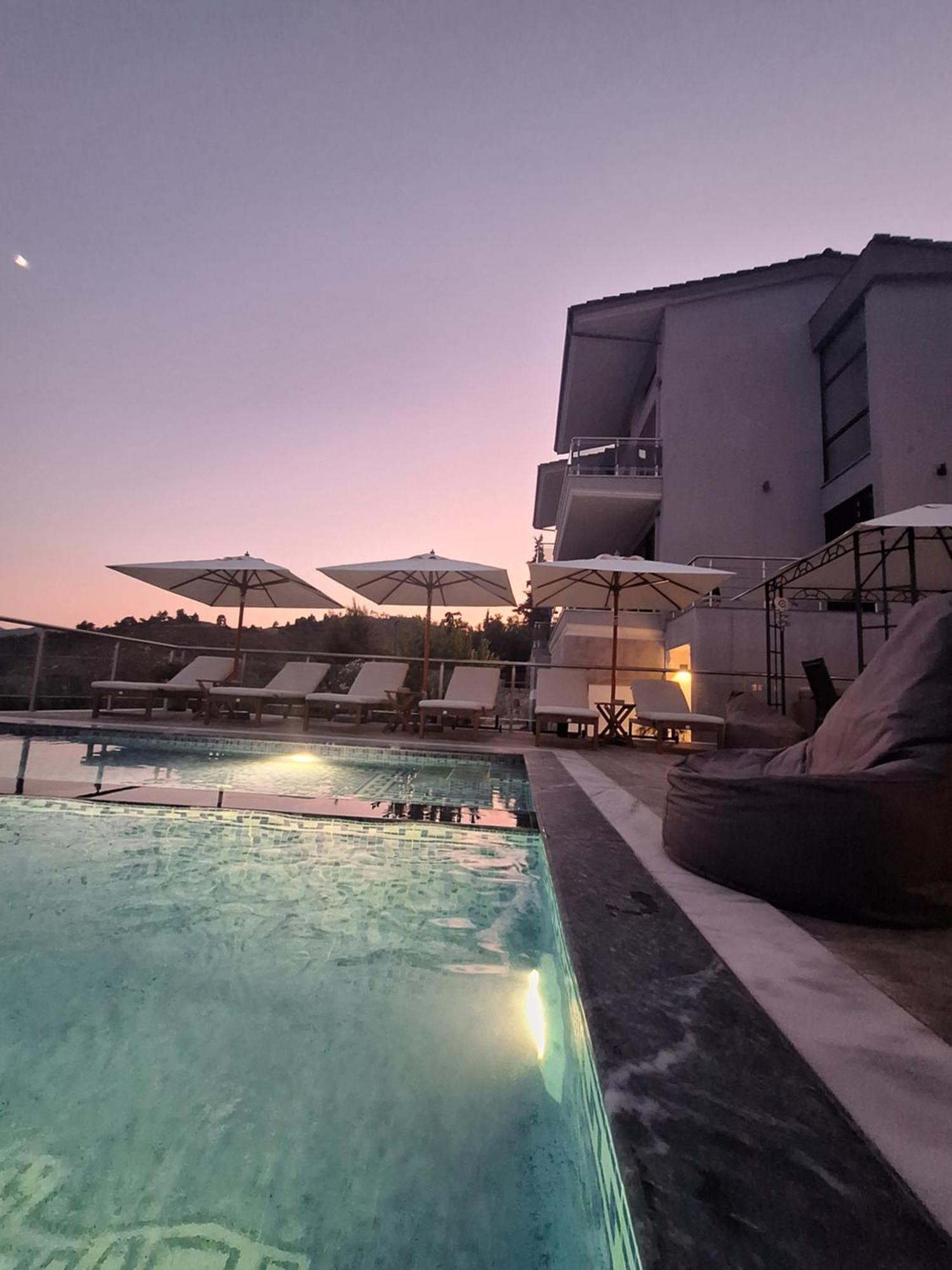 Sarti Thea Hotel Exterior foto